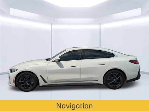 Used 2024 BMW i4 eDrive40 w/ Premium Package RWD image 2