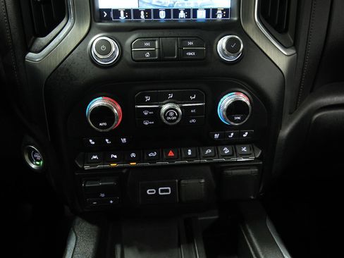 Used 2020 GMC Sierra 1500 Denali w/ Denali Ultimate Package image 44