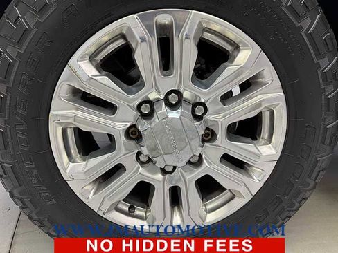 Used 2020 GMC Sierra 2500 Denali w/ Denali Ultimate Package image 9