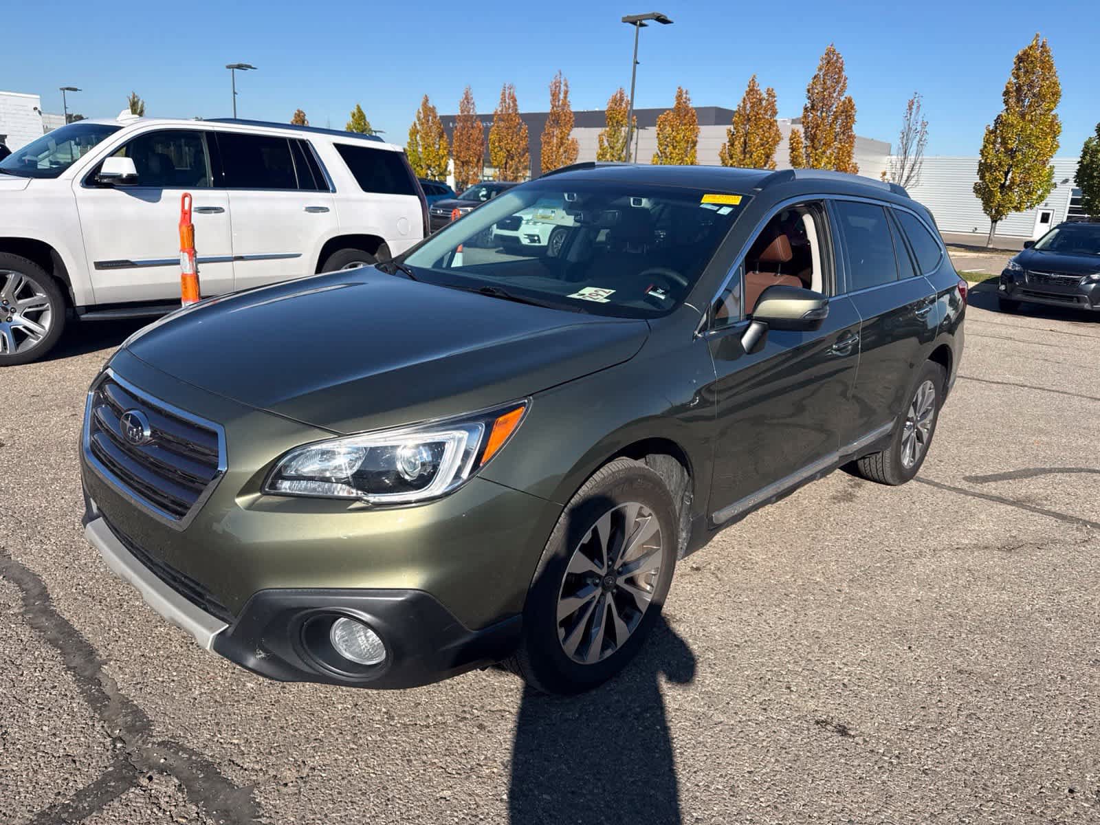Used 2017 Subaru Outback 3.6R Touring AWD/4WD image 1