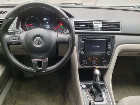 Used 2015 Volkswagen Passat 1.8T Limited Edition FWD image 22