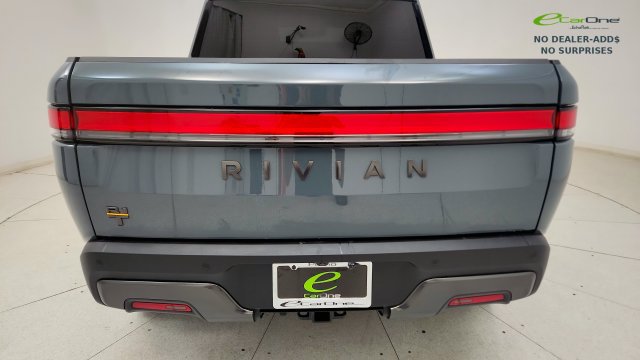 Used 2026 Rivian R1T Premium Tri AWD/4WD image 27