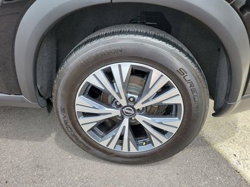 Used 2023 Nissan Rogue SV AWD/4WD image 25