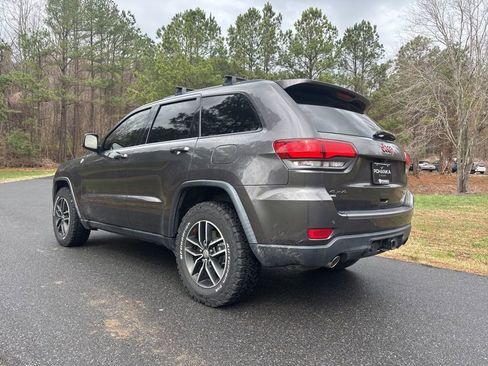 Used 2017 Jeep Grand Cherokee Trailhawk w/ Trailhawk Luxury Group image 12