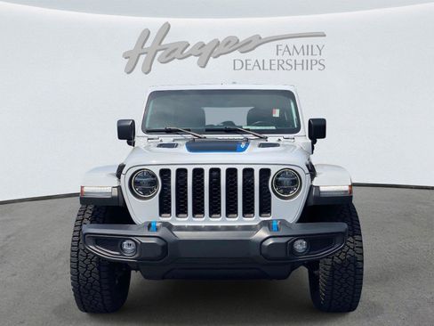 Used 2022 Jeep Wrangler Unlimited Rubicon 4xe w/ Cold Weather Group AWD/4WD image 10