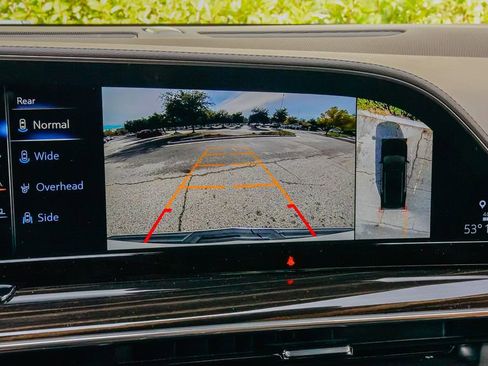 Used 2022 Cadillac Escalade ESV Premium Luxury w/ LPO, Floor Liner Package image 25