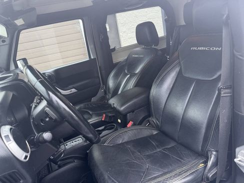 Used 2014 Jeep Wrangler Rubicon w/ Dual Top Group AWD/4WD image 11
