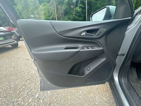 Used 2024 Chevrolet Equinox LT w/ LPO, Floor Liner Package FWD image 25