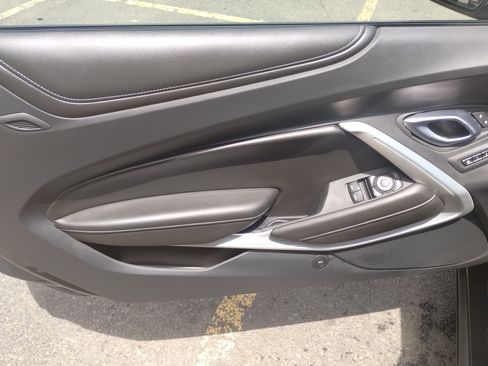 Used 2023 Chevrolet Camaro LT w/ RS Package image 10