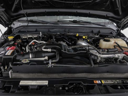 Used 2016 Ford F350 Platinum w/ Platinum Package AWD/4WD image 41