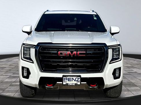 Used 2023 GMC Yukon XL AT4 w/ AT4 Premium Package AWD/4WD image 2