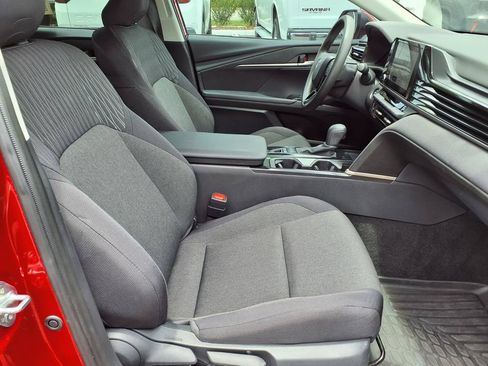 Used 2025 Toyota Camry LE FWD image 13