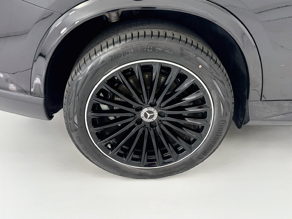 Certified 2026 Mercedes-Benz GLC 300 image 32