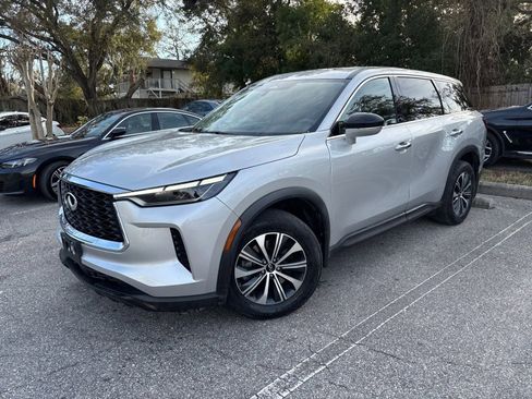 Used 2023 INFINITI QX60 Pure FWD image 2