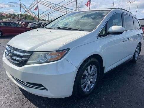 Used 2014 Honda Odyssey EX image 3