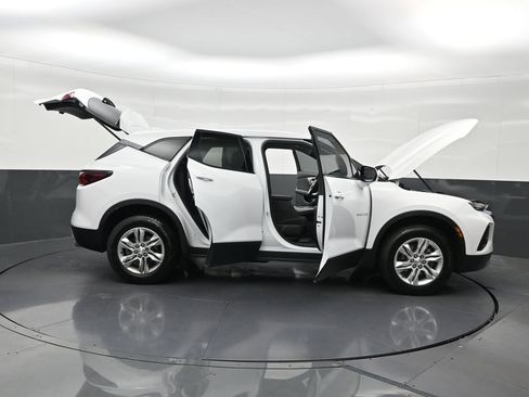 Used 2022 Chevrolet Blazer LT FWD image 32