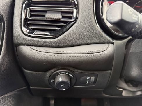 Used 2021 Dodge Durango GT image 18