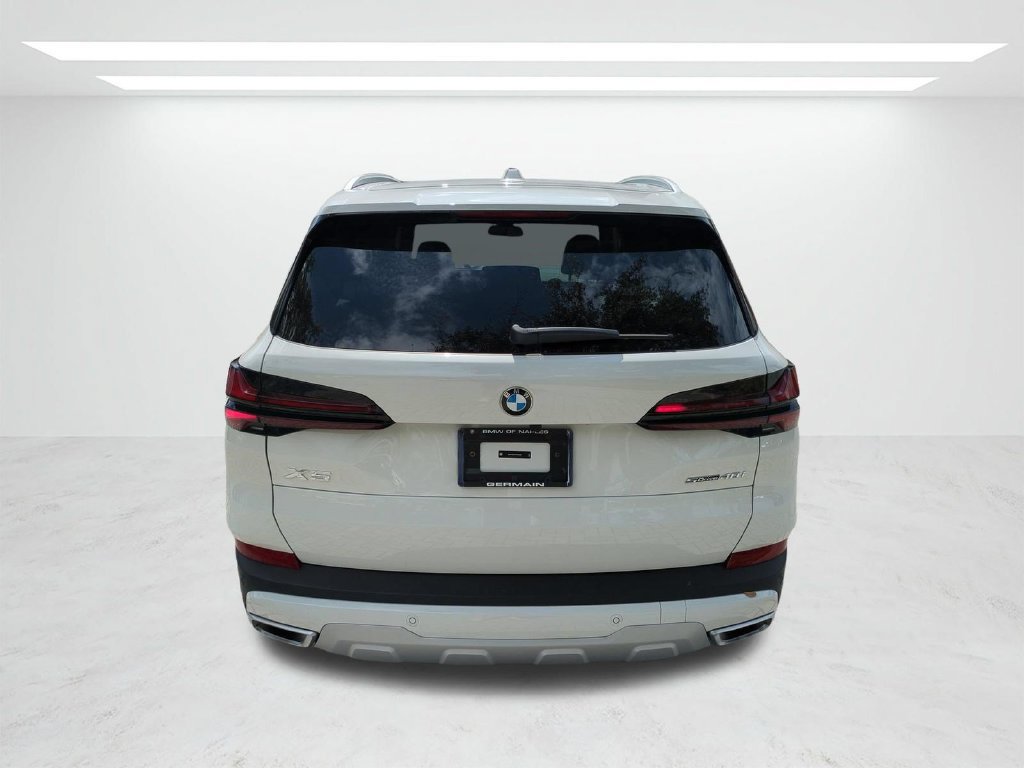 New 2026 BMW X5 sDrive40i w/ Parking Assistance Package RWD image 5