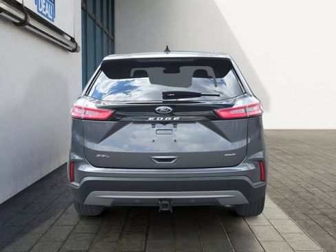 Certified 2024 Ford Edge SEL w/ Convenience Package AWD/4WD image 4
