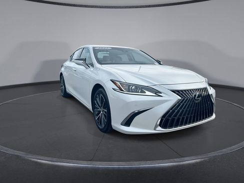 Used 2025 Lexus ES 350 w/ Premium Package FWD image 12