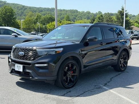 Used 2020 Ford Explorer ST w/ ST Street Pack AWD/4WD image 9
