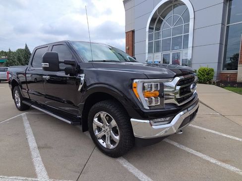 Used 2021 Ford F150 XLT w/ Equipment Group 302A High AWD/4WD image 4