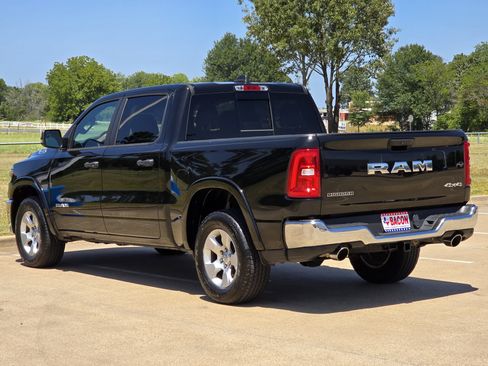 Used 2025 RAM 1500 Big Horn AWD/4WD image 6