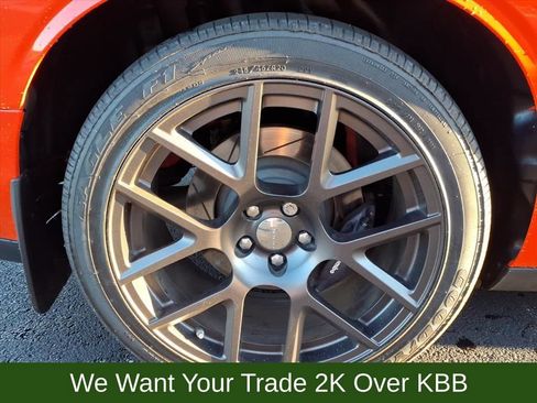 Used 2016 Dodge Challenger R/T Scat Pack RWD image 16