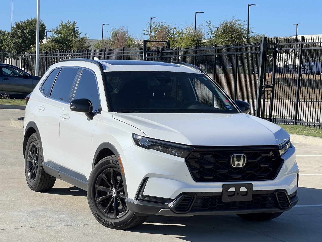 Used 2025 Honda CR-V Sport-L image 1