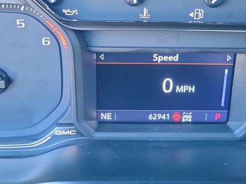 Used 2022 GMC Sierra 2500 SLE w/ SLE Value Package; image 23