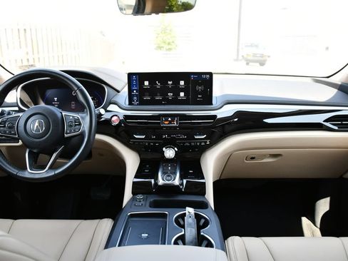 Used 2025 Acura MDX SH-AWD image 31