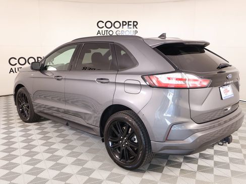 Used 2022 Ford Edge ST-Line w/ Class II Trailer Tow Package AWD/4WD image 22