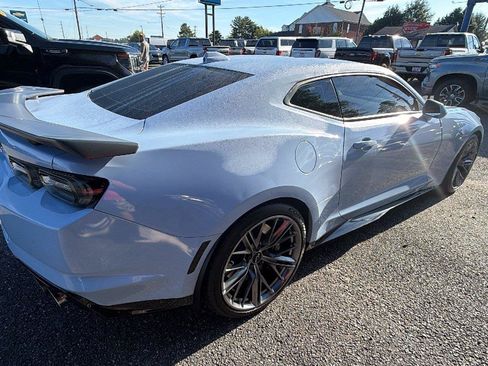 Used 2023 Chevrolet Camaro ZL1 RWD image 8