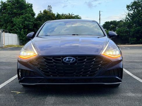 Used 2022 Hyundai Sonata Limited FWD image 9