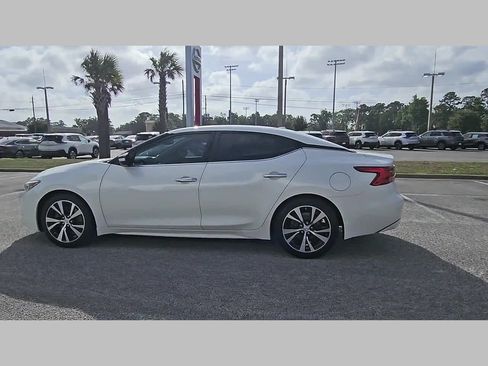 Used 2018 Nissan Maxima 3.5 SV FWD image 27