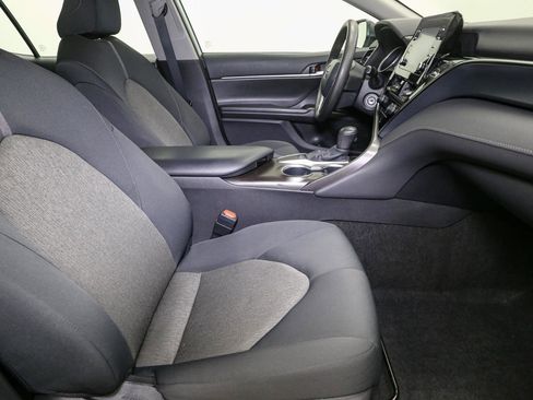 Used 2023 Toyota Camry LE FWD image 17