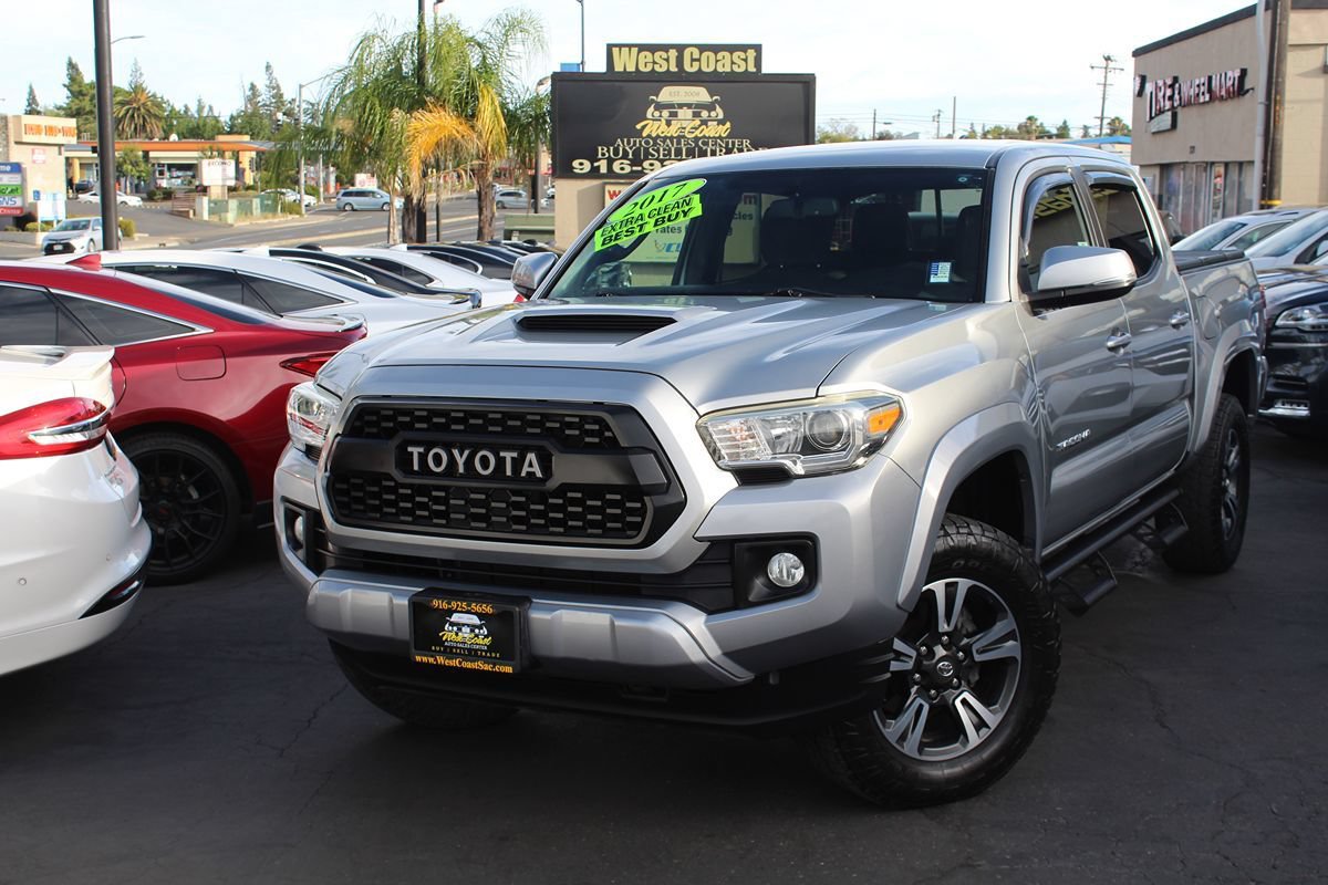 Used 2017 Toyota Tacoma TRD Sport RWD image 38