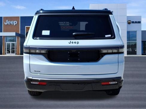 New 2026 Jeep Grand Wagoneer 4WD image 5