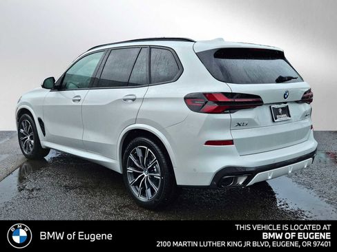 New 2026 BMW X5 xDrive40i w/ M Sport Package image 5