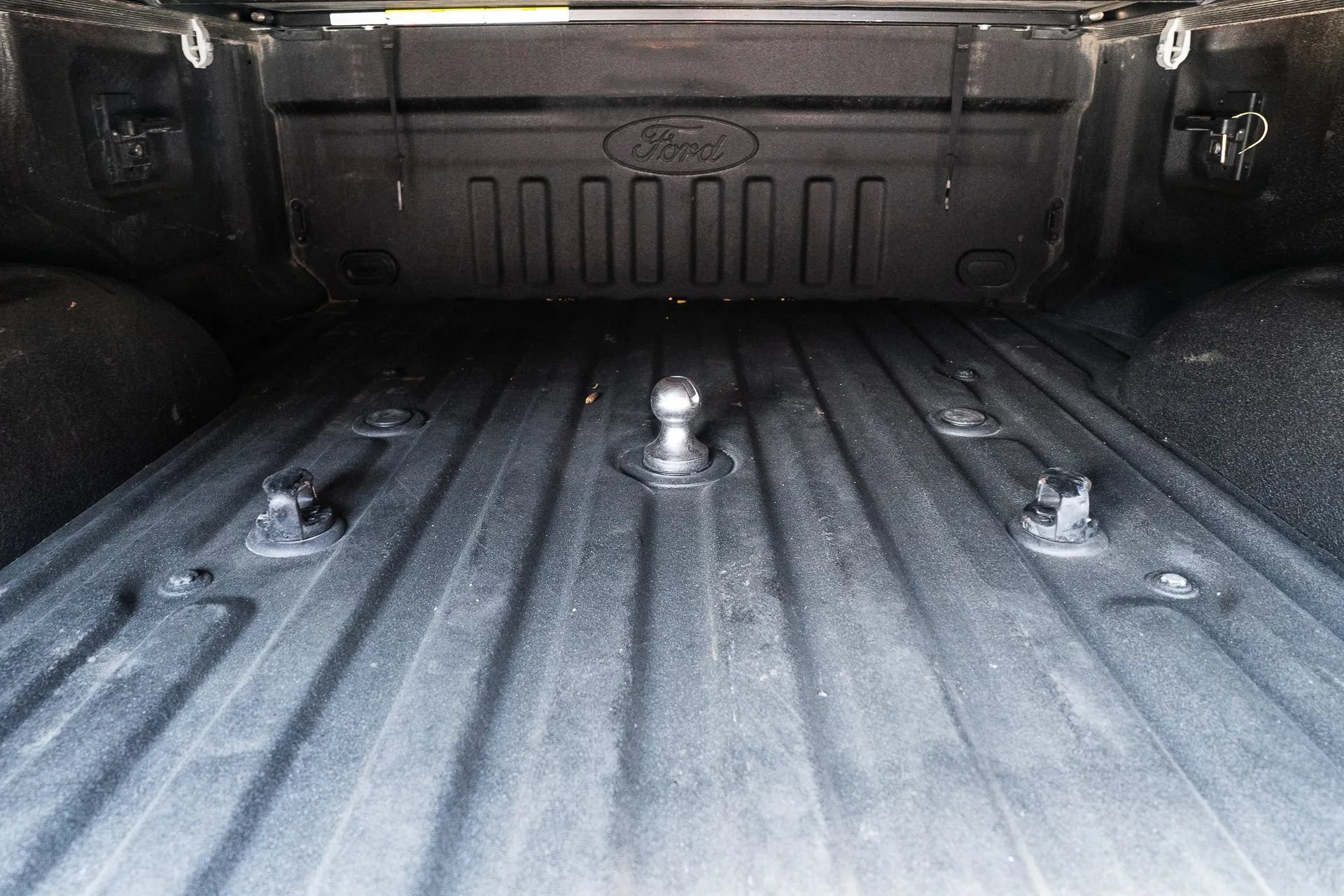 Used 2020 Ford F350 Platinum AWD/4WD image 12