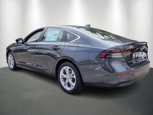 New 2026 Honda Accord LX image 5