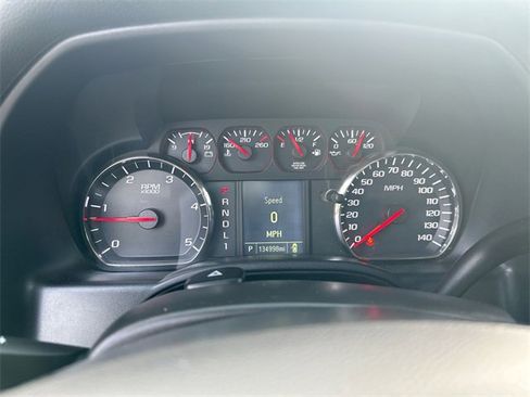 Used 2019 GMC Sierra 2500 Base 4D Crew Cab w/ Sierra Convenience Package image 11