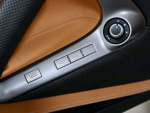 Certified 2021 Ferrari 812 GTS RWD image 21