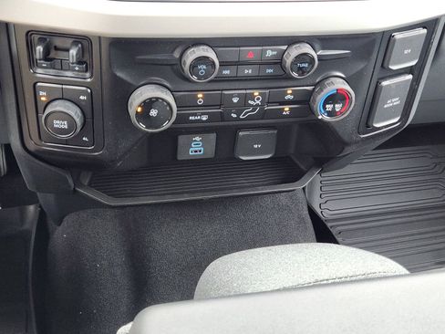 New 2026 Ford F350 XLT AWD/4WD image 19