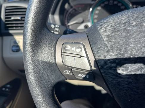 Used 2010 Toyota Venza FWD image 25