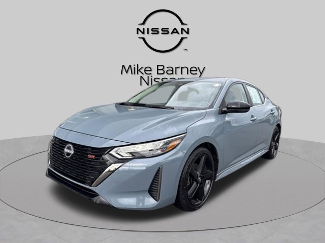Used 2025 Nissan Sentra SR FWD image 5