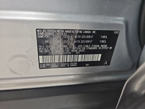 Used 2024 Toyota RAV4 LE AWD/4WD image 29