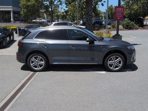 Used 2023 Audi Q5 e Premium Plus w/ Premium Plus Package AWD/4WD image 5