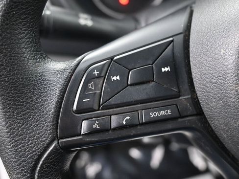 Used 2024 Nissan Kicks S image 23