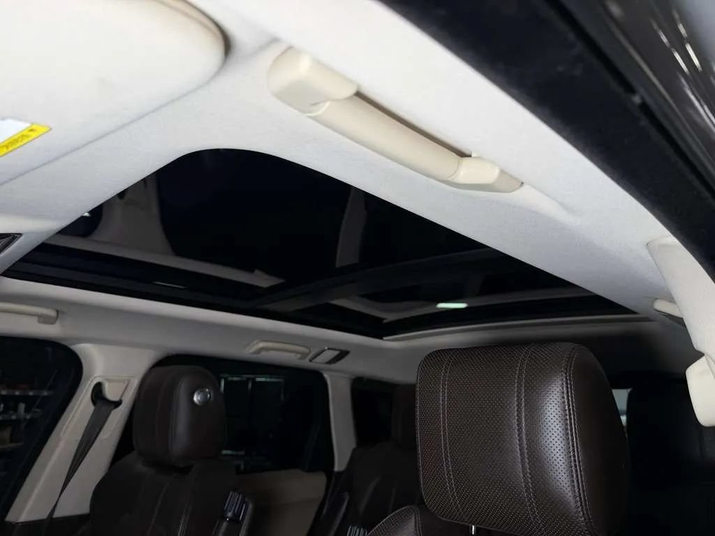 Used 2016 Land Rover Range Rover Sport Supercharged AWD/4WD image 31